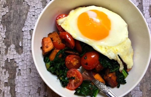 Tuscan Quinoa bowl with egg